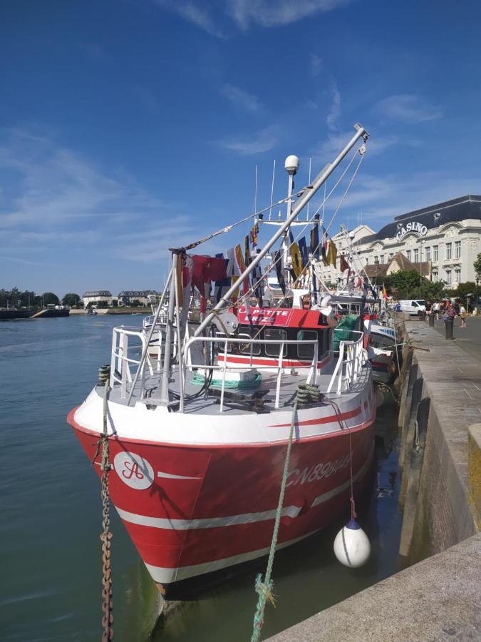 De Charme à Sur Mer. Appartement *